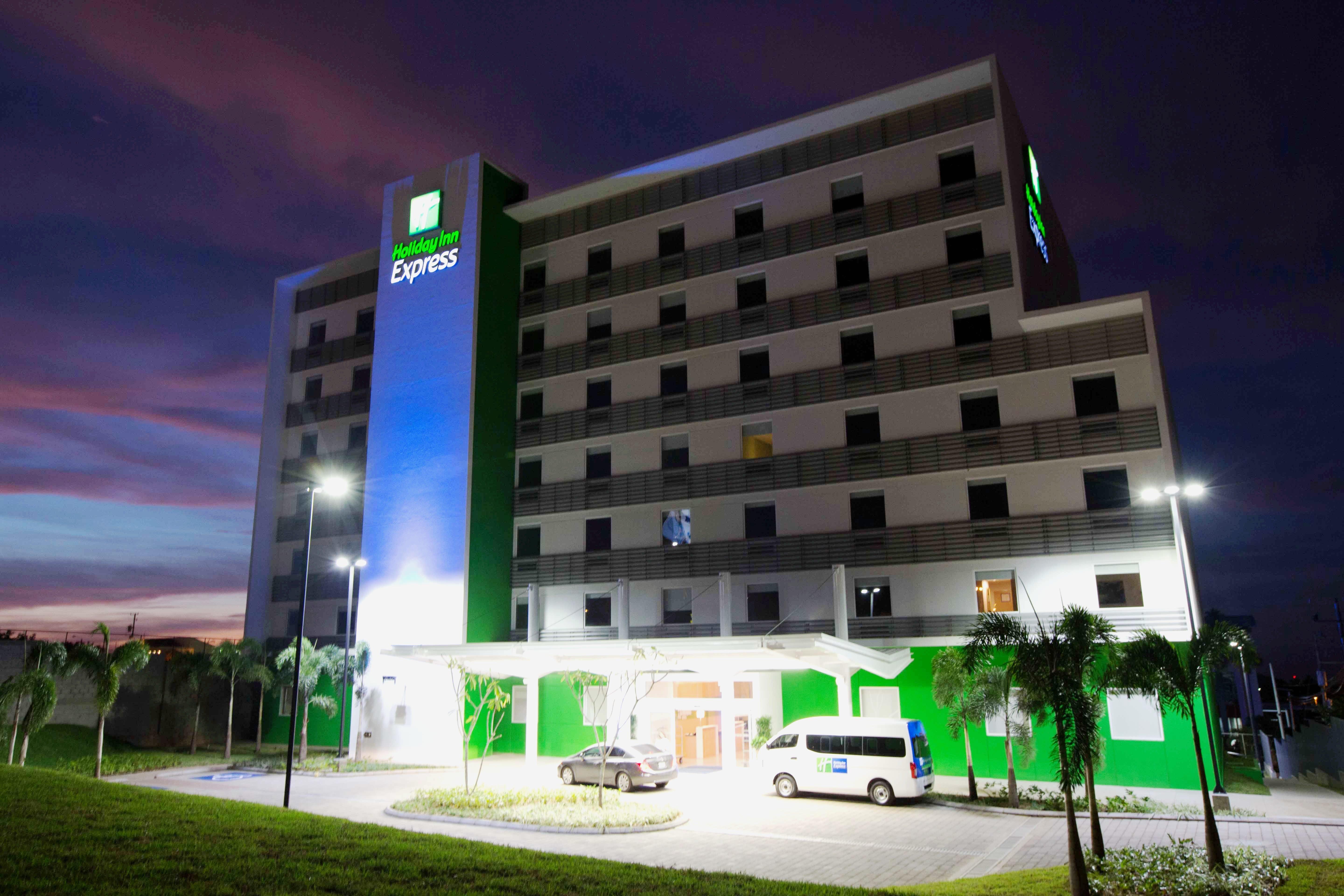Holiday Inn Express Managua By Ihg Exteriér fotografie