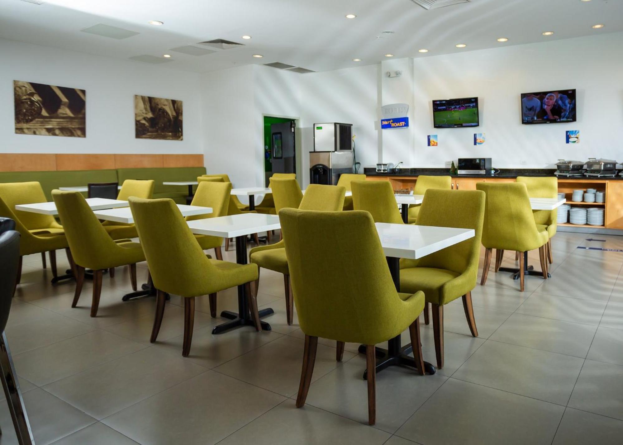 Holiday Inn Express Managua By Ihg Exteriér fotografie